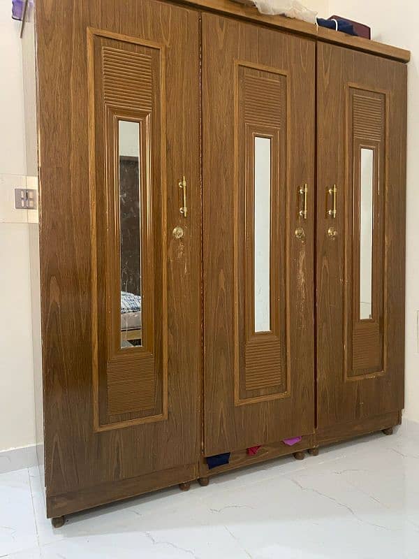 2 Iron cupboard And 1 Wood very good condition. 1