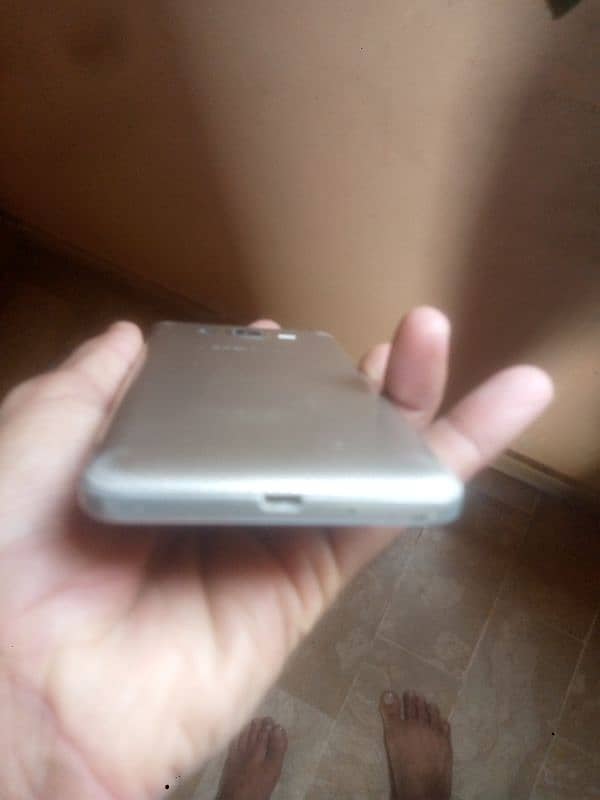 sumsung grand prime plus 6