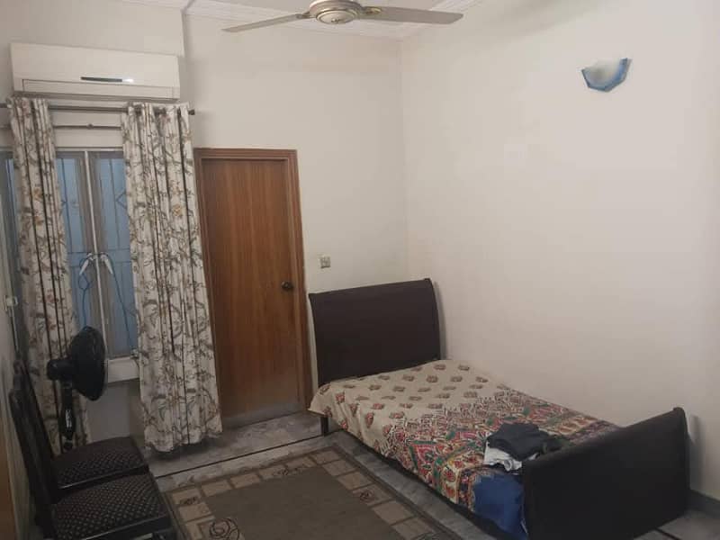 Room Available For Rent Near Doctors Hospital And Main Canal Road For Bachelor Job Holder/ Student 0