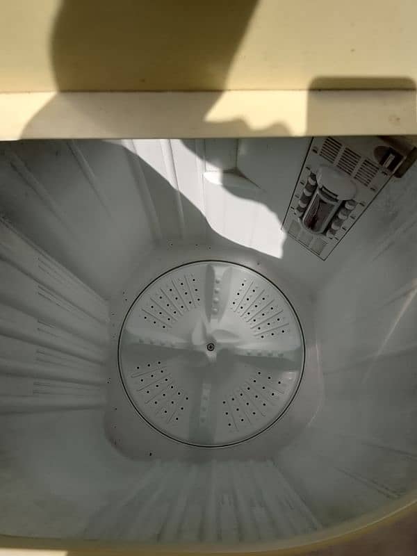 Haier spinner and washing machine 1