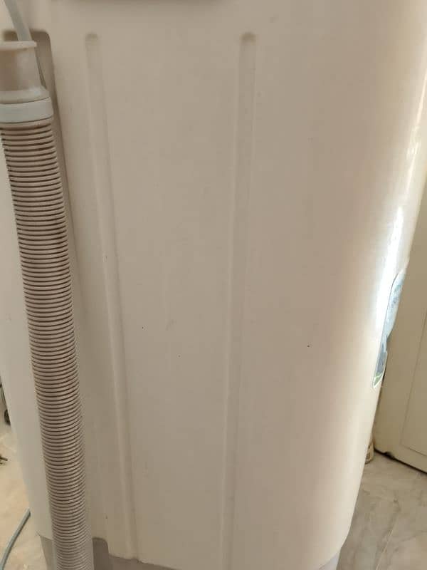 Haier spinner and washing machine 10