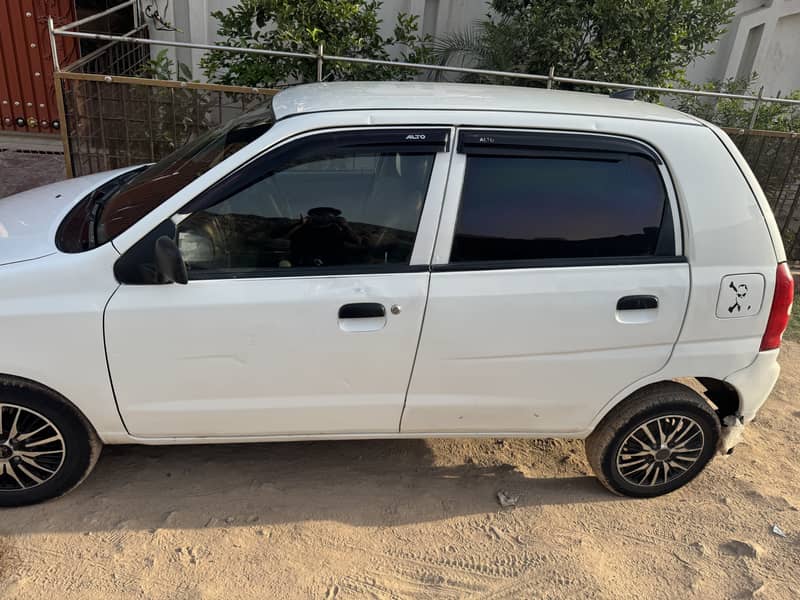 Suzuki Alto 2011 2