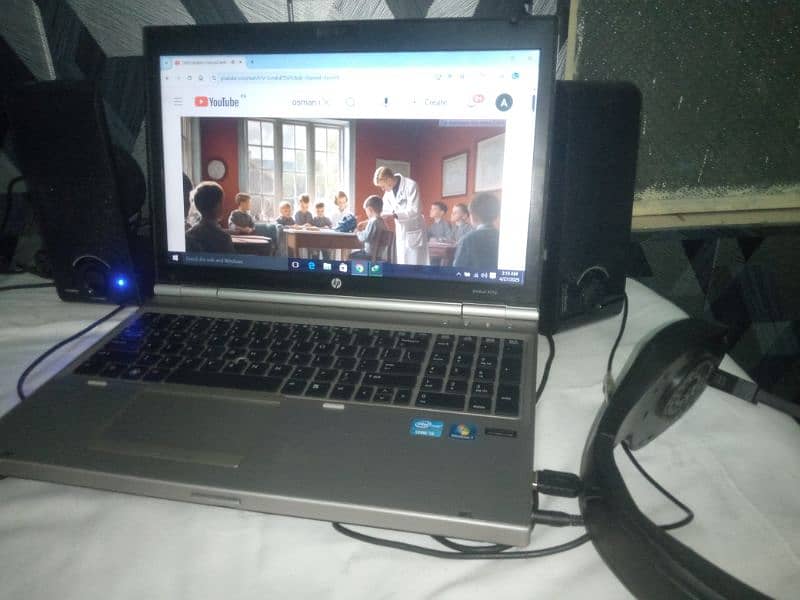 laptop HP. elite book core i5 3rd gen. good condition 1