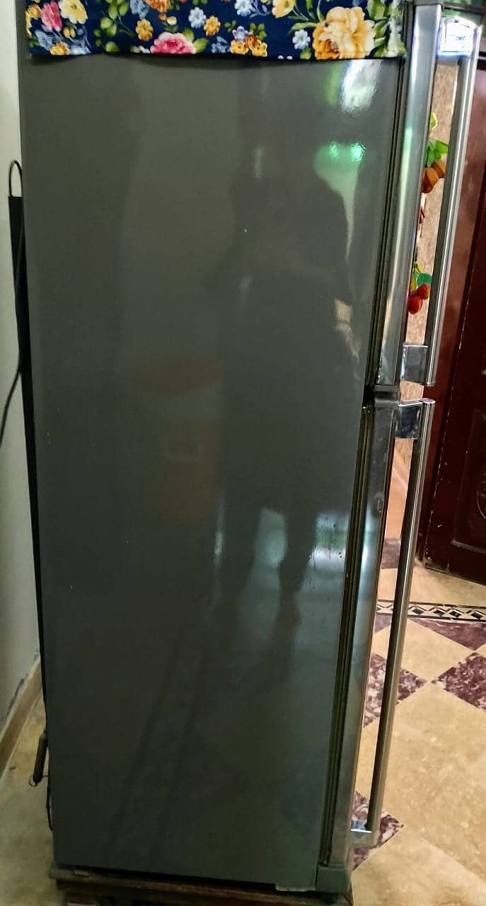 Urgent sell refigertor 5