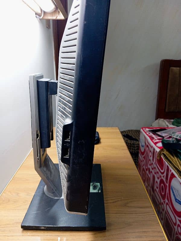 dell lcd 4