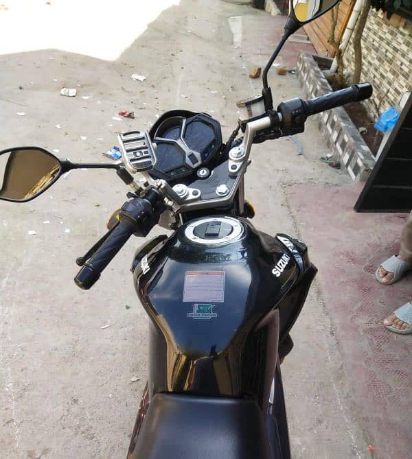 Suzuki GSX 125 mint condition for sale 1