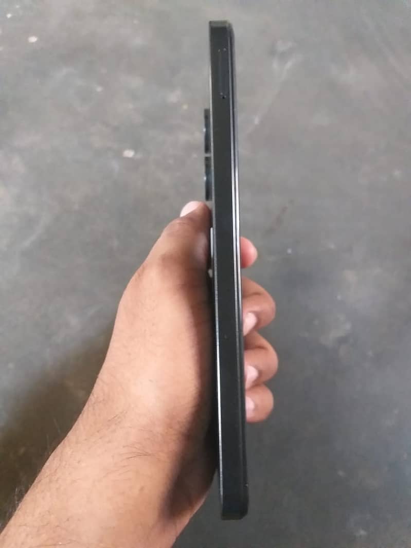 Redmi 13c 6/128 3 month warranty 6