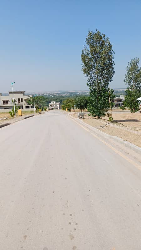 5 Marla Residential Plot For Sale In Behria 8 7