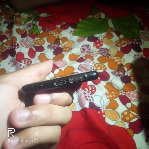 Sonya Xperia 5 mark 3 condition 9.5 A1 condition with charger non PTA 2