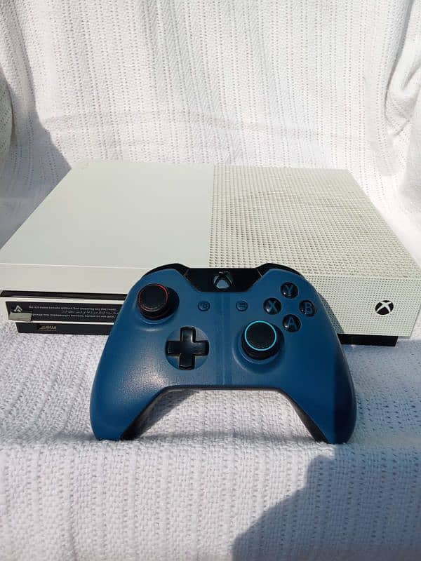 Xbox One S *price is negotiable* 0
