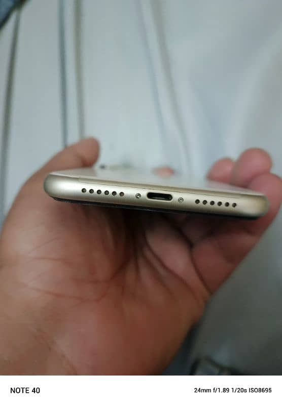 iphone 11 jv full ok ha koi masla nia ha mobil ma 0