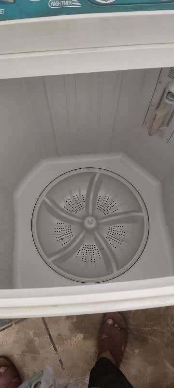 Haier washing Machine only few month use 22000 Rs 1