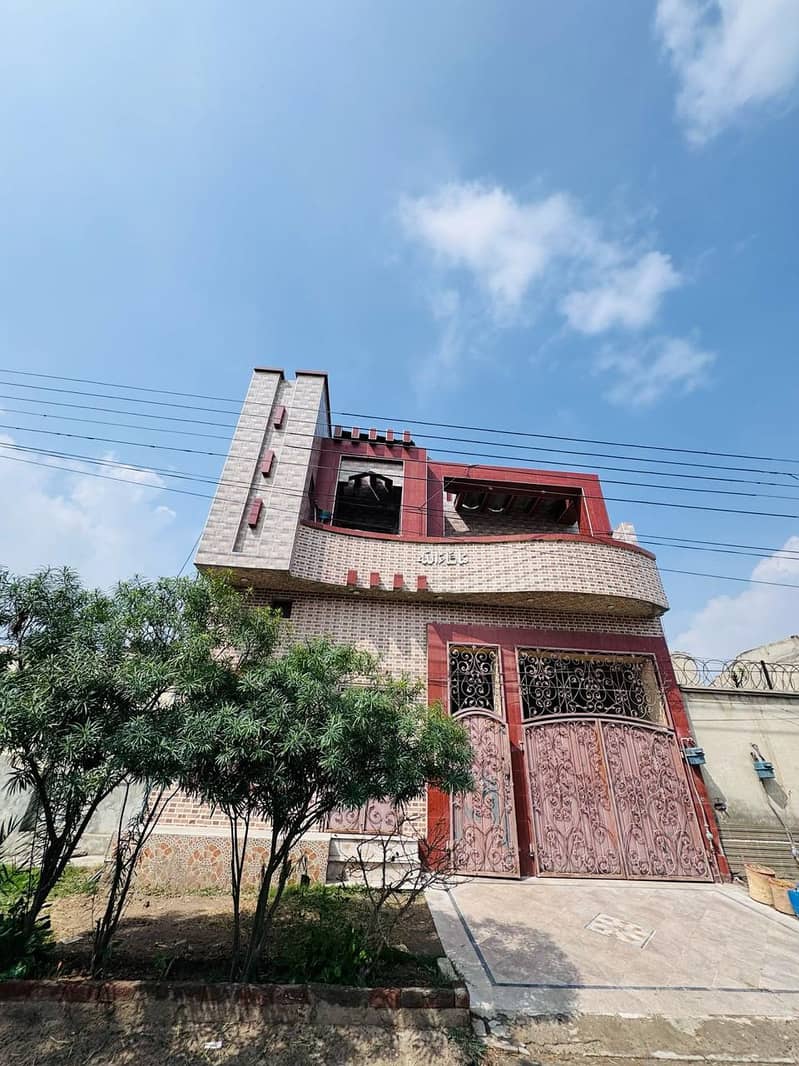 10 Marla - 3 story in posh Colony with 18kva Hybrid Solar House 3