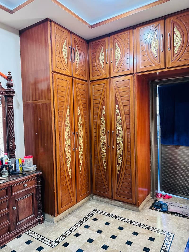 10 Marla - 3 story in posh Colony with 18kva Hybrid Solar House 12