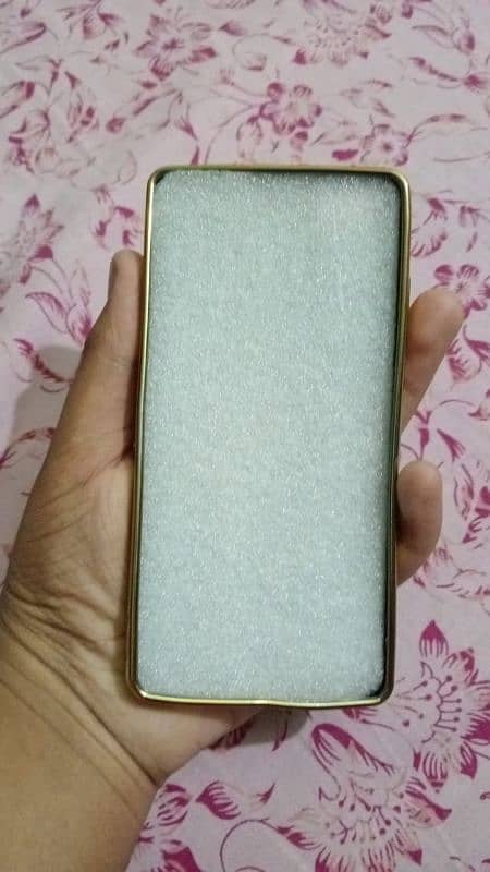 Latest mobile cover Huawei p8 lite 1
