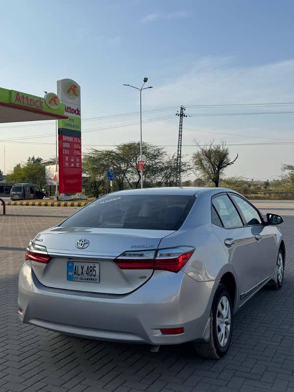 Toyota Corolla GLI 2018 16