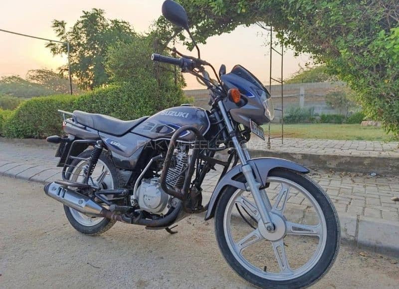SUZUKI GD110S LIKE NEW OCT 2022 0