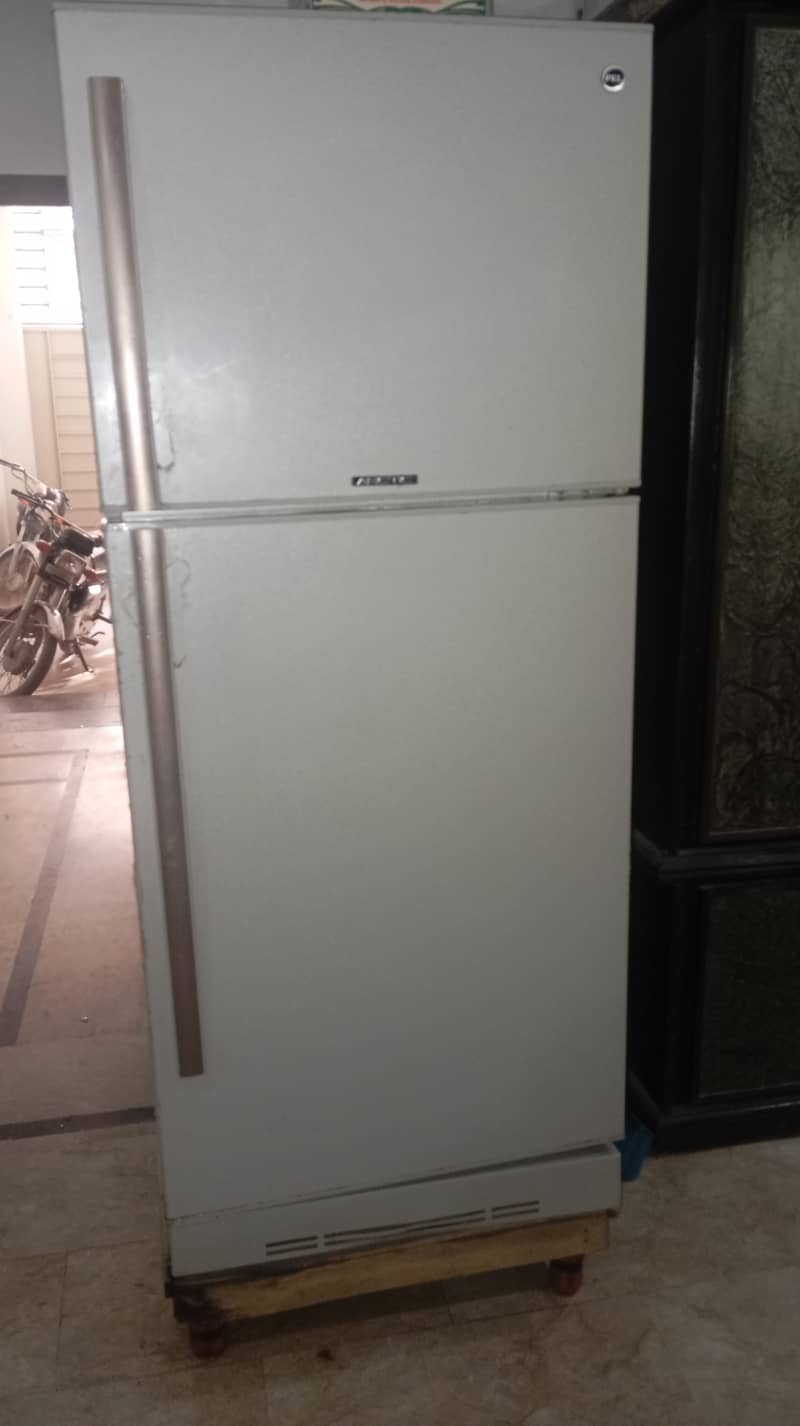 PEL Refrigerator 8