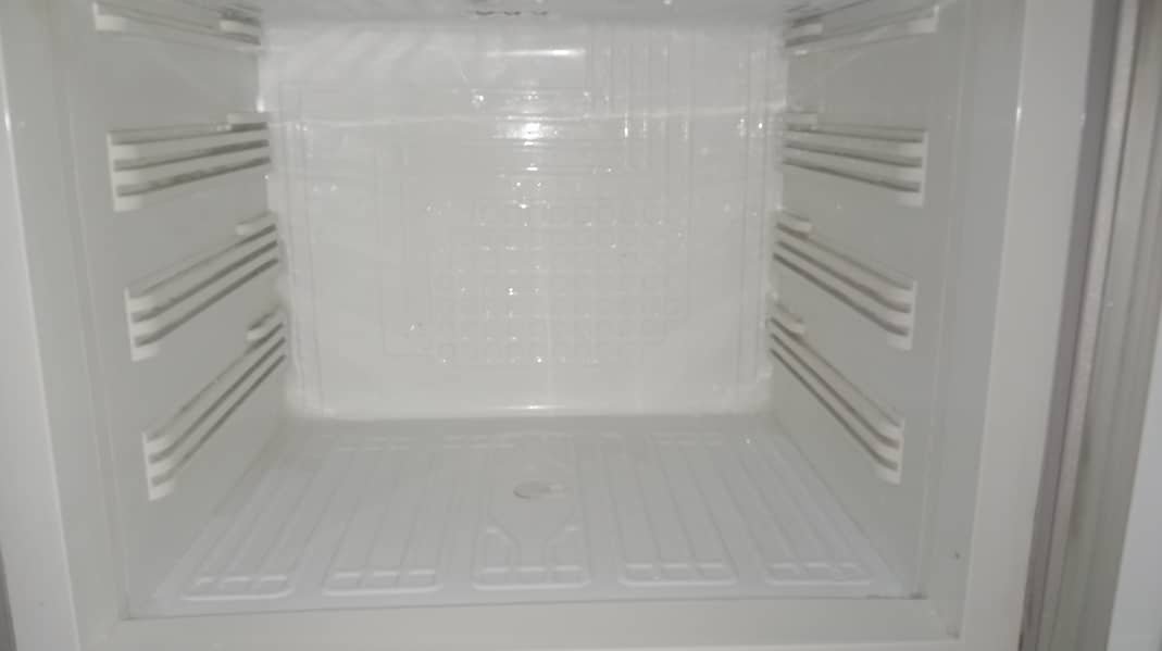 PEL Refrigerator 15
