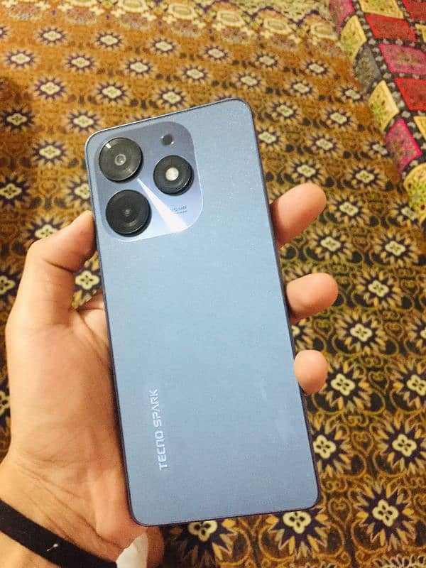 Tecno spark 10 pro 8/128 3