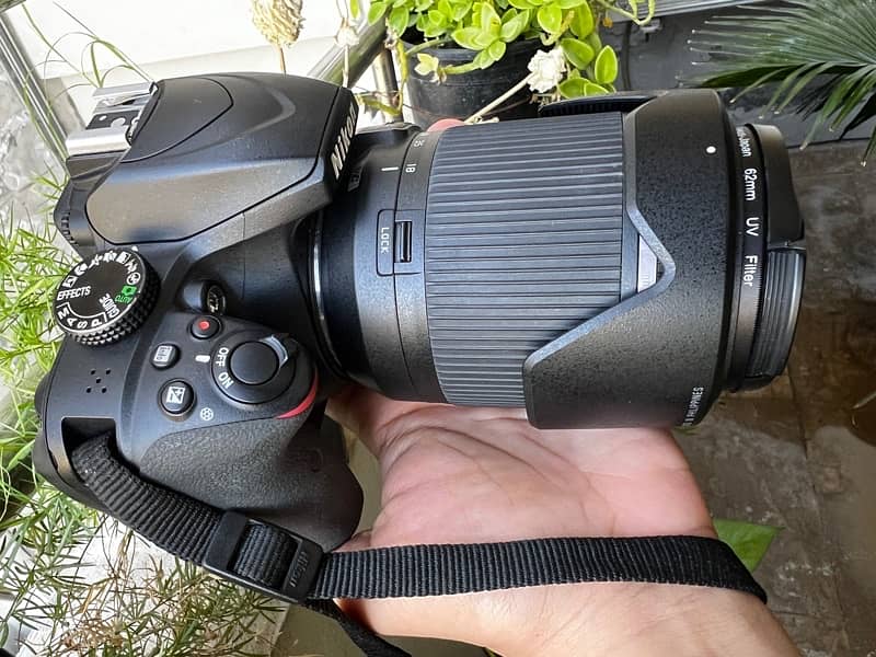 NEW condition NIKON D3400 DSLR camera 3