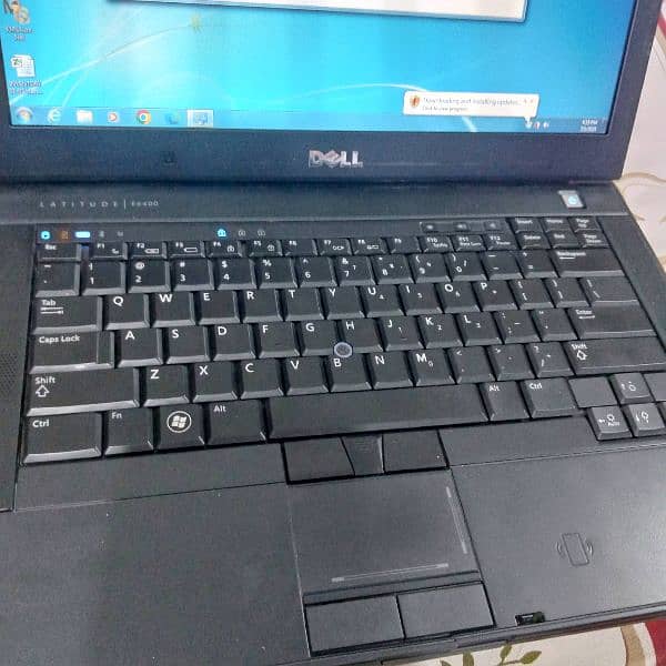 laptop dell latitude 3
