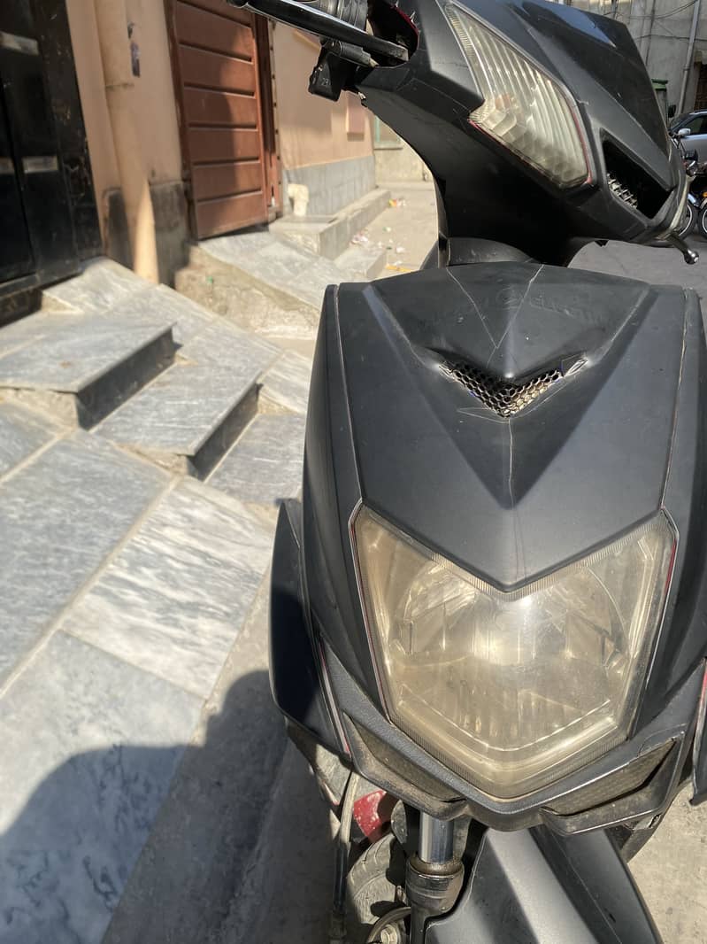 Electric scooty 5