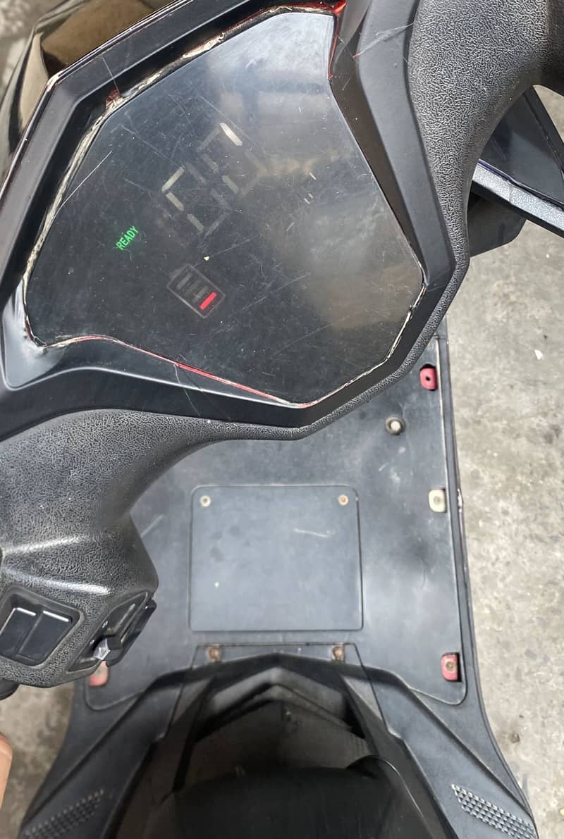 Electric scooty 6
