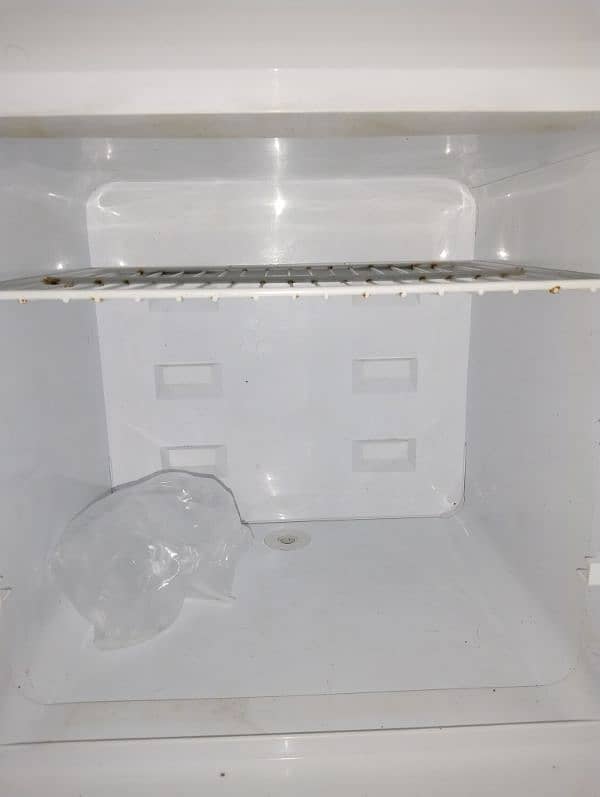 dawlance freezer 4