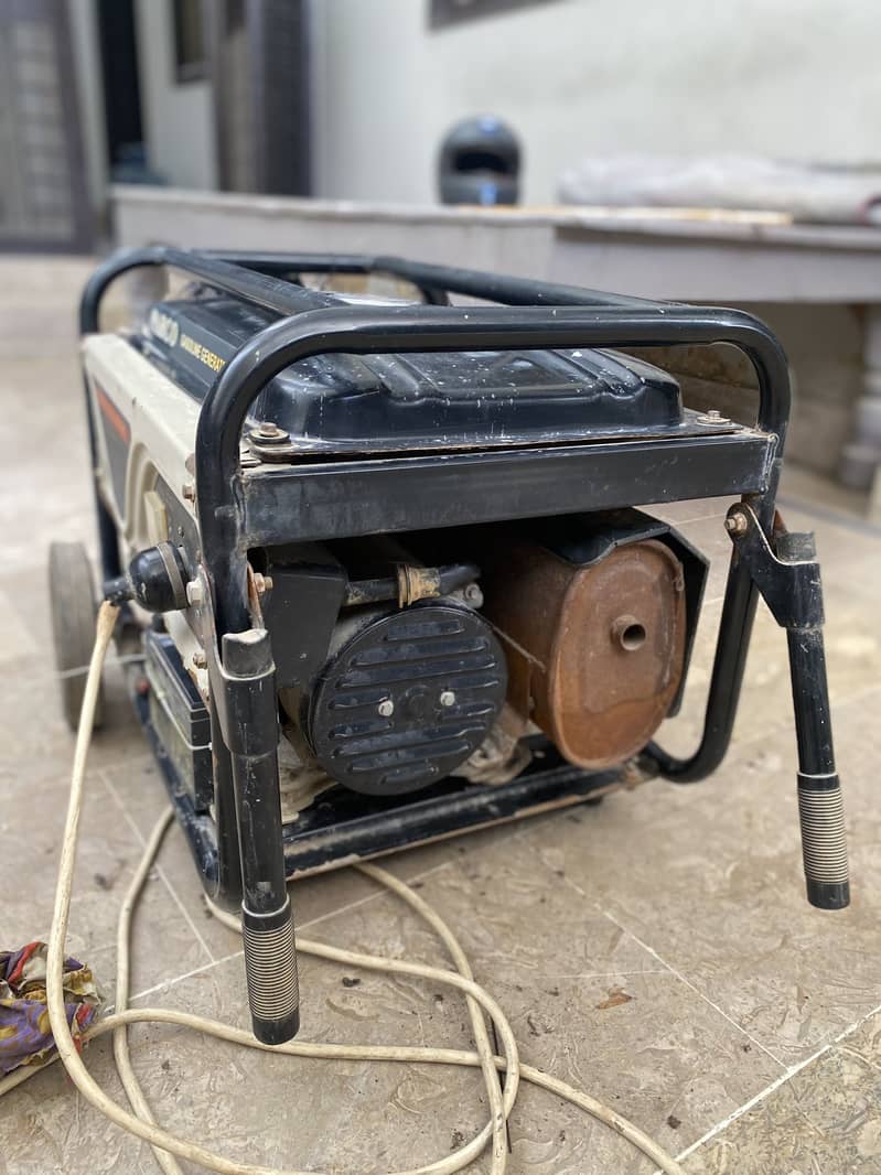 Parco Gasoline Generator (3.8KVA) 9