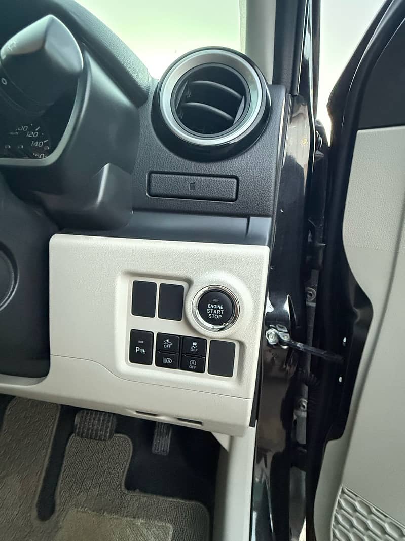 Toyota Passo XG 2020 / 2025 9