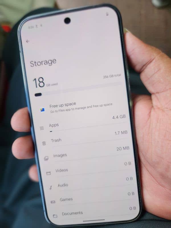 google pixel 9 pro XL Non pta 16 gb 256 gb only kit 4