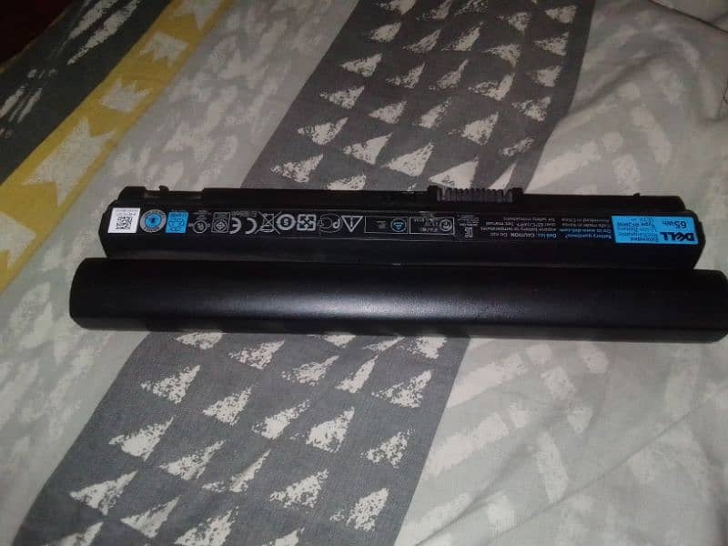 Dell 65Wh li-ion laptop  rechargeable battery type(rfjmw) 5605 mah 0