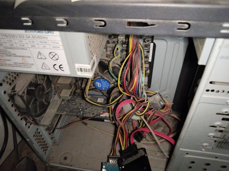 Asus core i5 3rd gen | 1 gb graphic card | ssd and hdd hard installed| 3