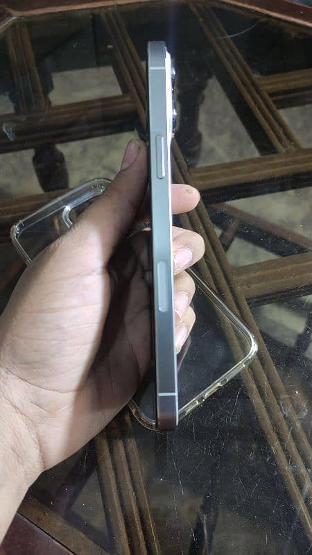iPhone 13 Pro Max 128GB - Non PTA JV - Color White 2
