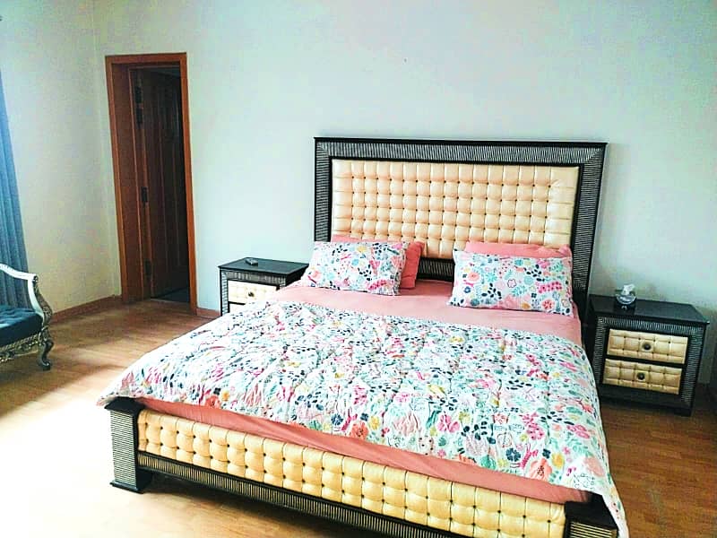 FURNISHED MODREN DESIGH 1 KANAL HOUSE WITH BASEMENT FOR SALE IN SUI GAS SOCIETY LAHORE 22