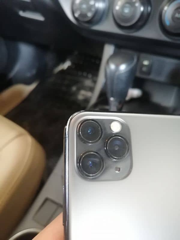 iphone 11 pro max Factory unlock 0