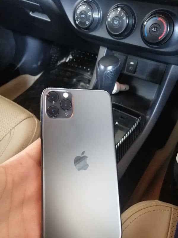 iphone 11 pro max Factory unlock 3