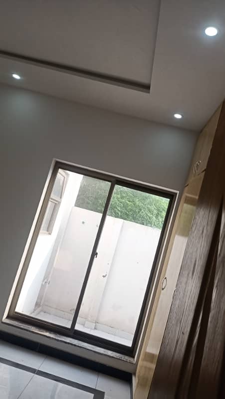 5 MARLA FIRST FLOOR HOT LOCATION 2
