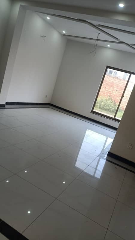 5 MARLA FIRST FLOOR HOT LOCATION 5