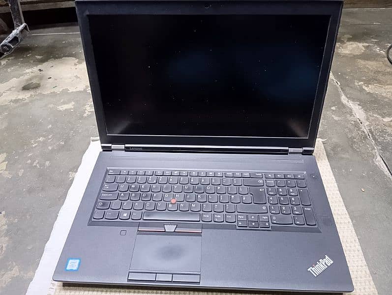 Lenovo ThinkPad P71 workstation 2