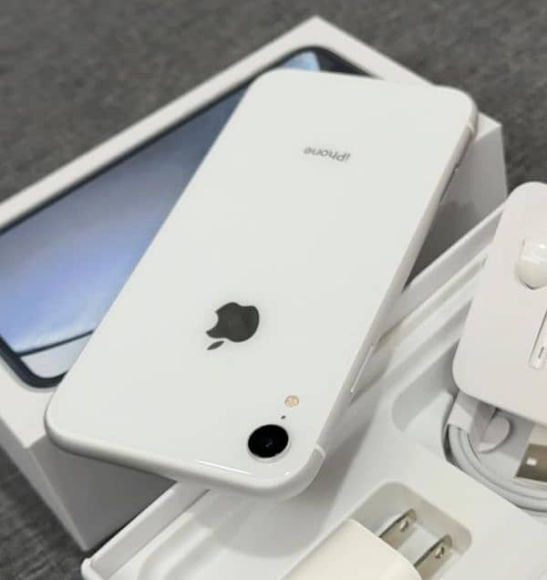 iphone XR 256 PTA Approved 03357519076Watsapp 1