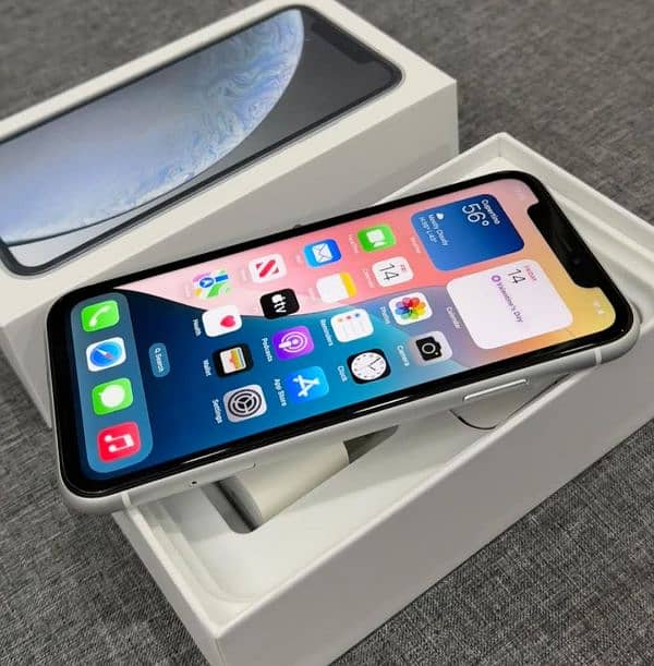 iphone XR 256 PTA Approved 03357519076Watsapp 2