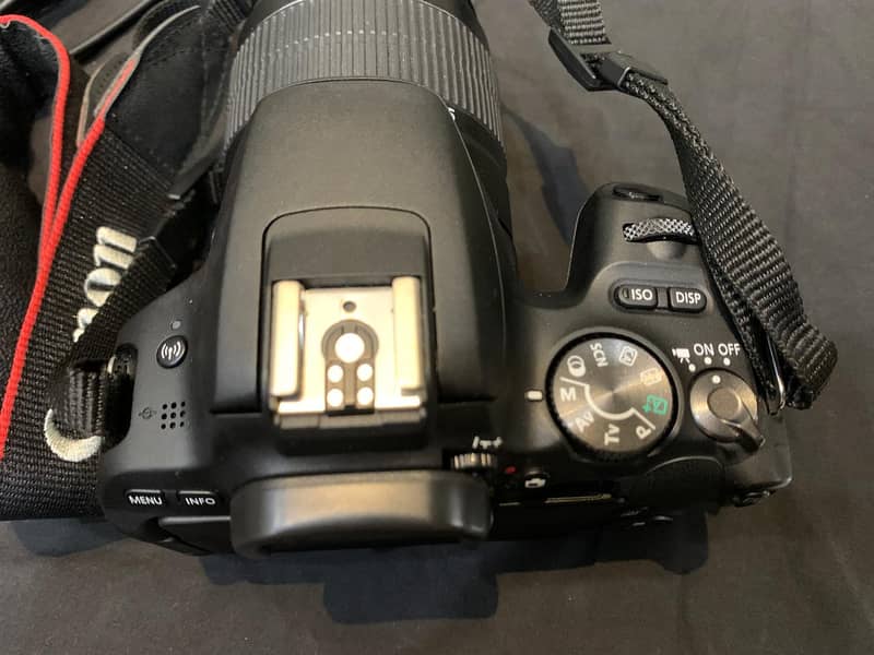 Canon 200D DSLR with Kit Lens & Accessories 3