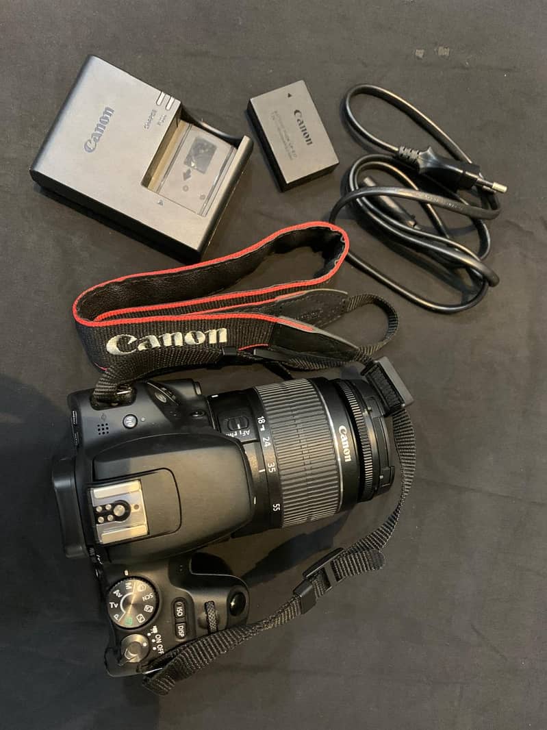 Canon 200D DSLR with Kit Lens & Accessories 6