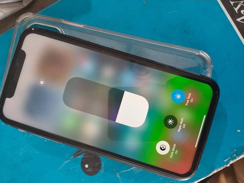 iPhone 11 JV 1