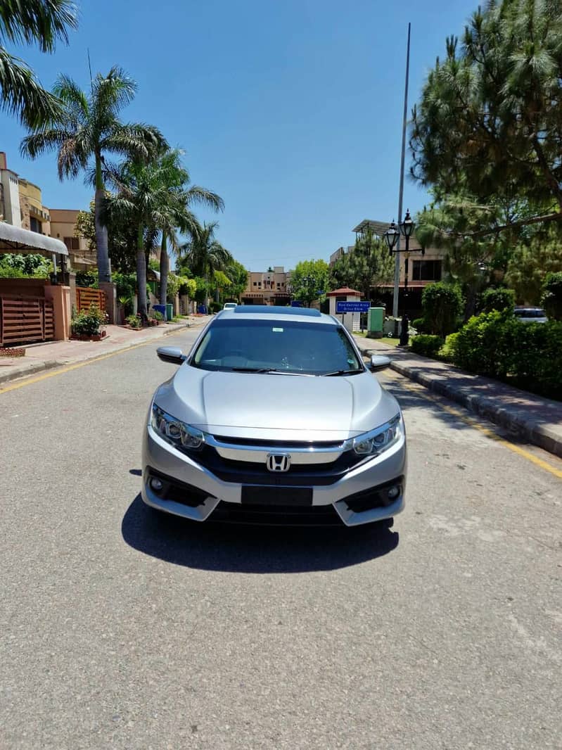 Honda Civic 1.8 i-VTEC CVT 2017 1