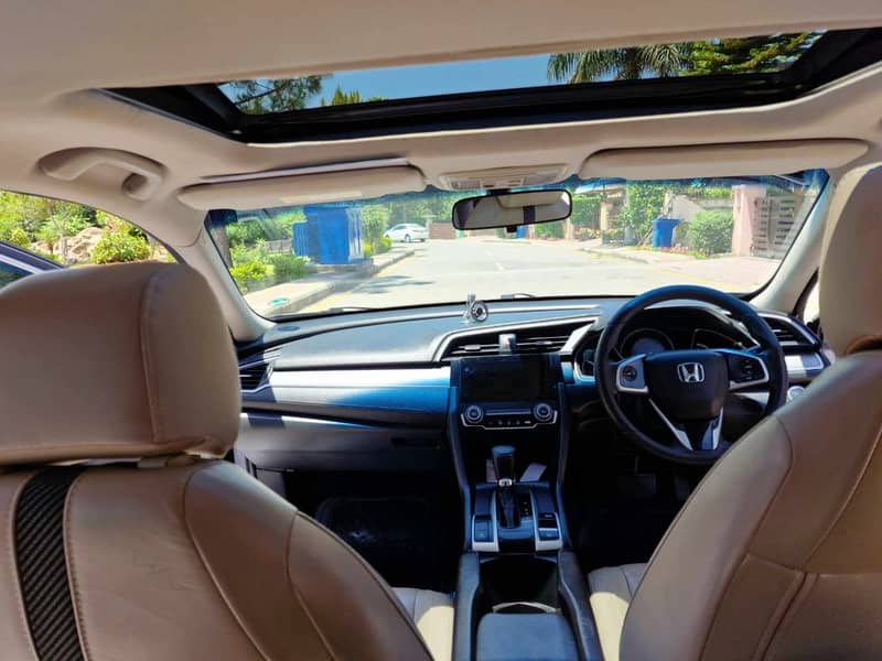 Honda Civic 1.8 i-VTEC CVT 2017 12