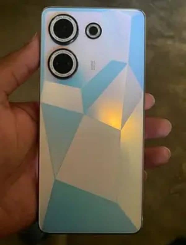 tecno common 20 8/256 0