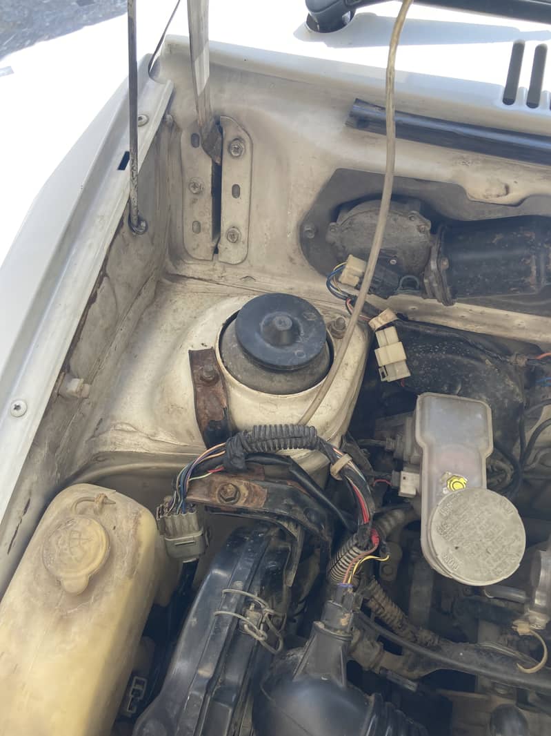 Suzuki Mehran VXR 2014 16